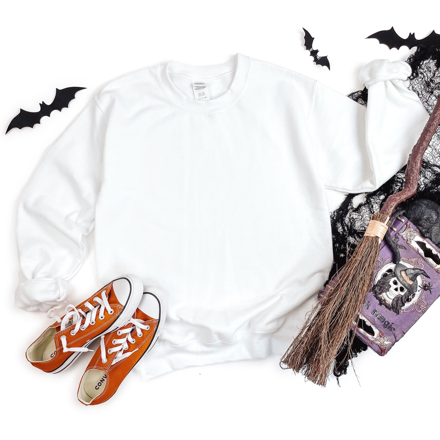 Personalizable Ghost Sweatshirt | Sablette Pattern | 4 Colors | Personalized Sleeve