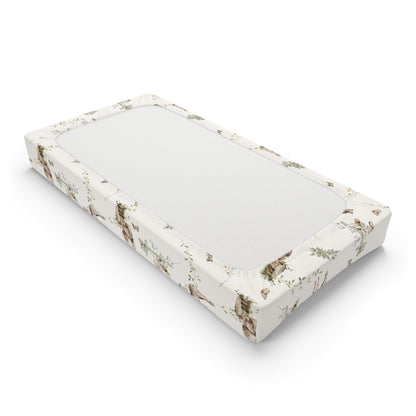 Petits Animaux | Meadow Deer Changing Pad Cover | Personalized Nursery Cover - Tresor Valeur