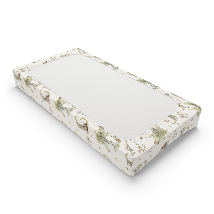 Petits Animaux | Bunny & Mouse Changing Pad Cover | Personalized Nursery Cover - Tresor Valeur