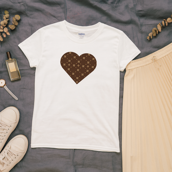 Camiseta con estampado de corazón | Camiseta elegante para el día a día | 7 colores