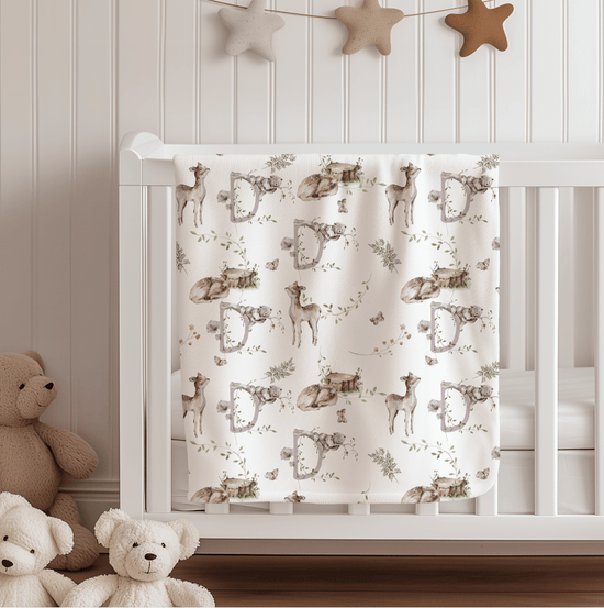 Petits Animaux | Meadow Deer Baby Blanket | Personalized Monogram Blanket - Tresor Valeur