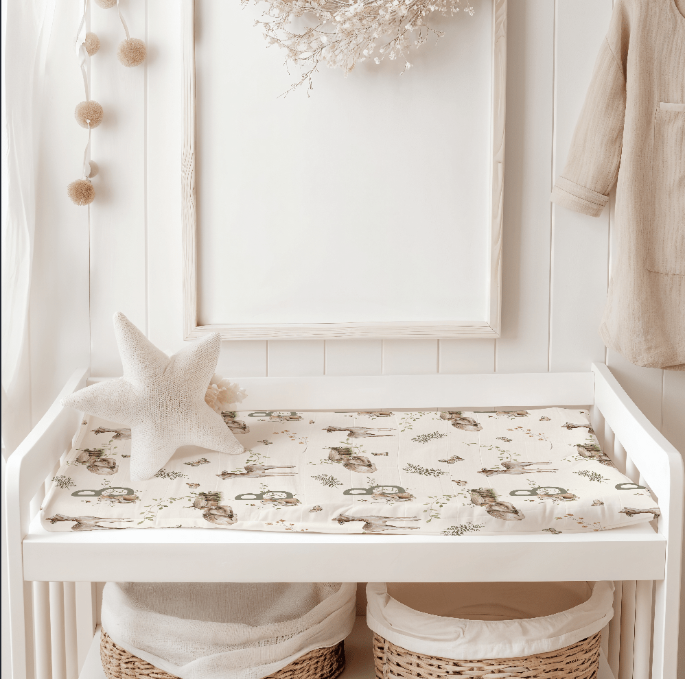 Petits Animaux | Meadow Deer Changing Pad Cover | Personalized Nursery Cover - Tresor Valeur