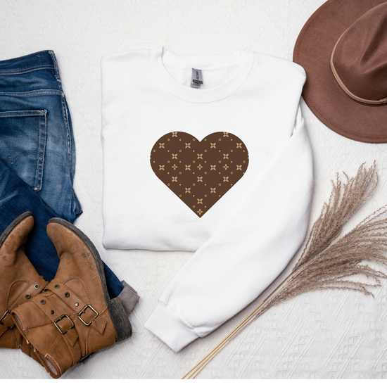 Sudadera con estampado de corazones | Cuello redondo acogedor en arena, rosa, negro, blanco, gris y rojo